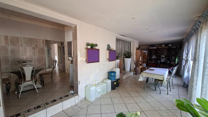 4 Bedroom Property for Sale in Booysens Gauteng