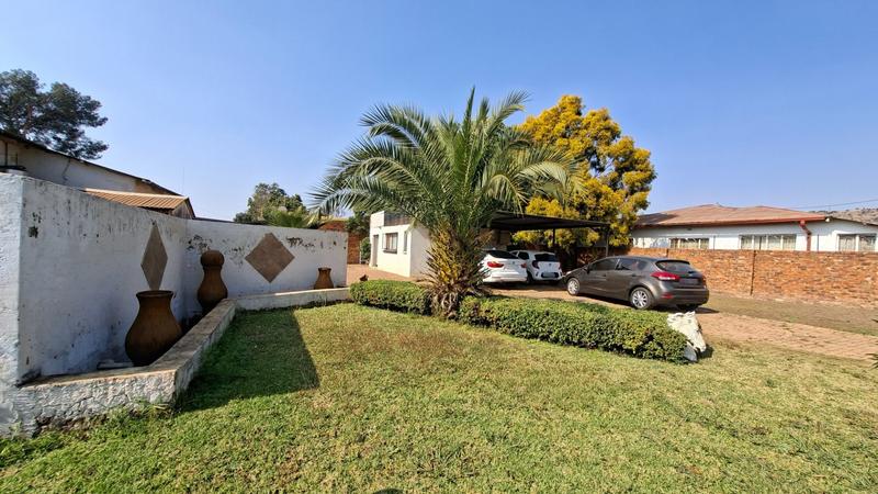4 Bedroom Property for Sale in Booysens Gauteng