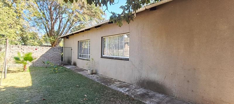 4 Bedroom Property for Sale in Booysens Gauteng