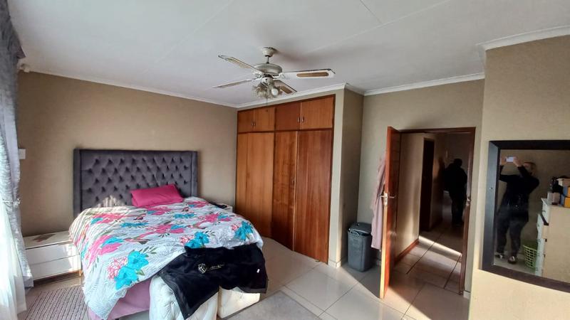 3 Bedroom Property for Sale in Booysens Gauteng