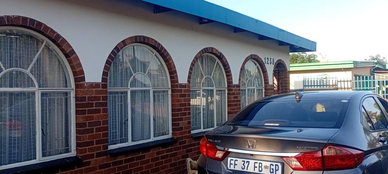 4 Bedroom Property for Sale in Booysens Gauteng