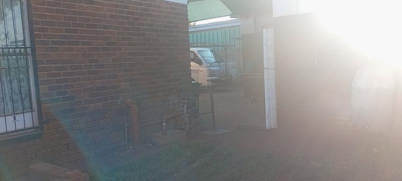 4 Bedroom Property for Sale in Booysens Gauteng