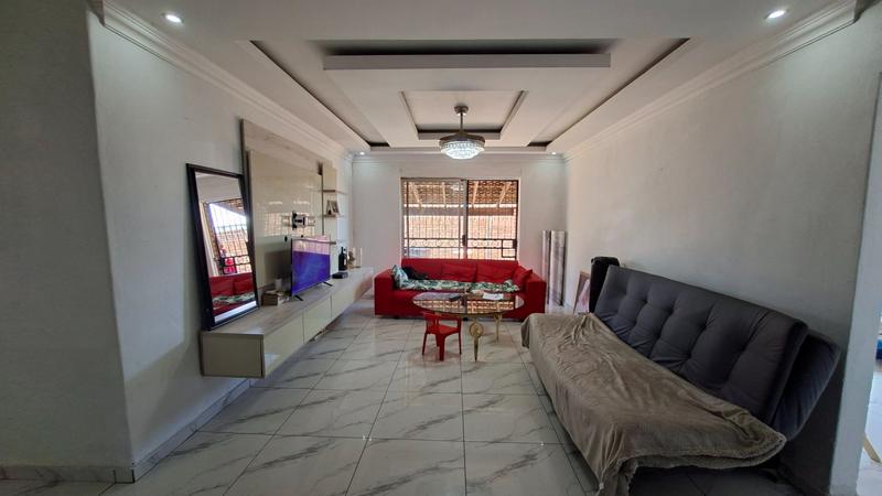 4 Bedroom Property for Sale in Booysens Gauteng