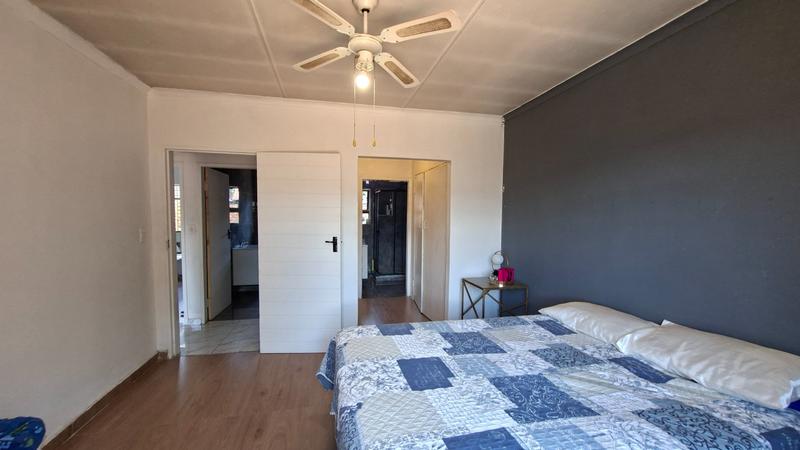 4 Bedroom Property for Sale in Booysens Gauteng