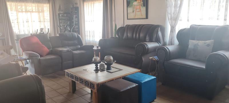 3 Bedroom Property for Sale in Danville Gauteng