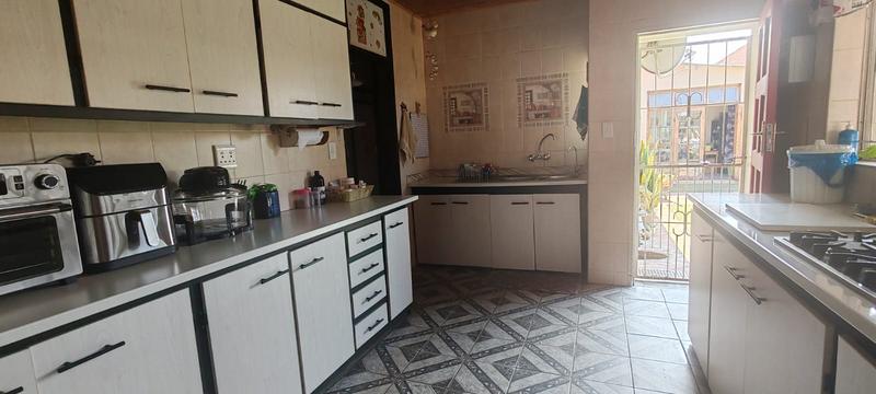 3 Bedroom Property for Sale in Danville Gauteng