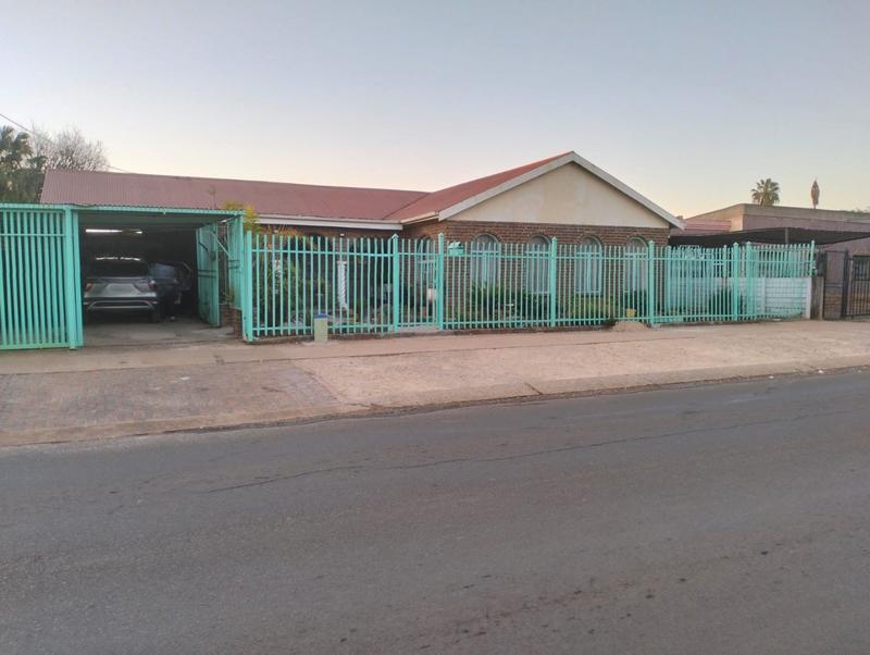 4 Bedroom Property for Sale in Danville Gauteng