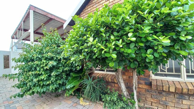 4 Bedroom Property for Sale in Danville Gauteng