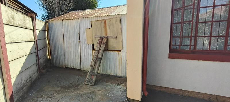 2 Bedroom Property for Sale in Elandspoort Gauteng