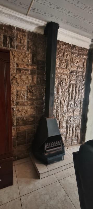 3 Bedroom Property for Sale in Elandspoort Gauteng