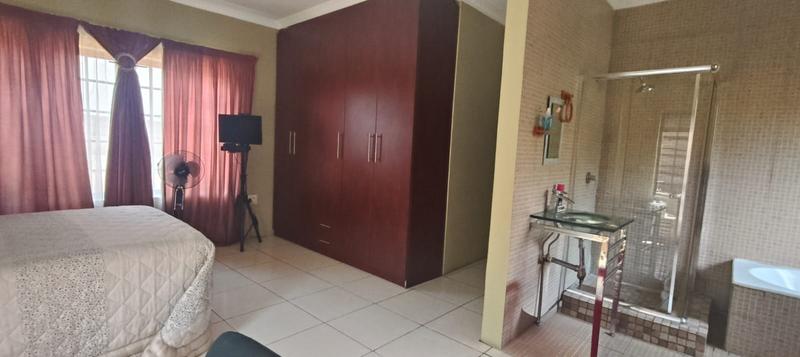 3 Bedroom Property for Sale in Elandspoort Gauteng