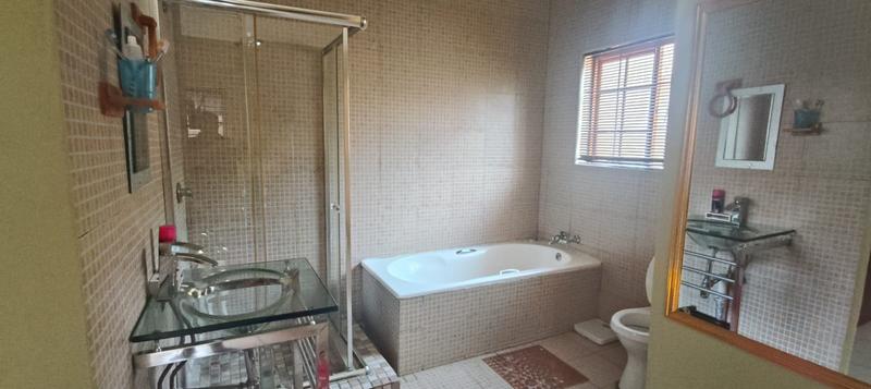 3 Bedroom Property for Sale in Elandspoort Gauteng