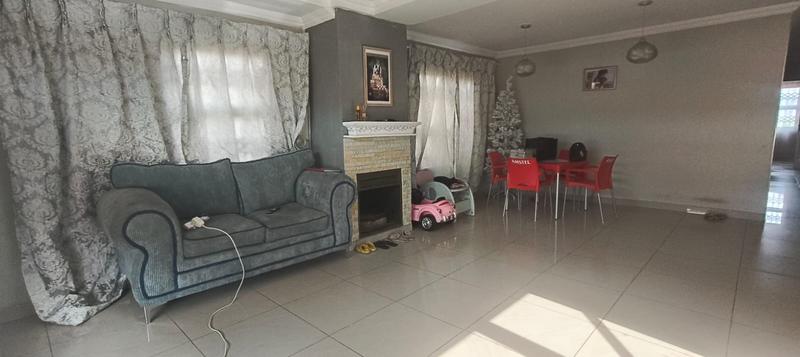 3 Bedroom Property for Sale in Elandspoort Gauteng