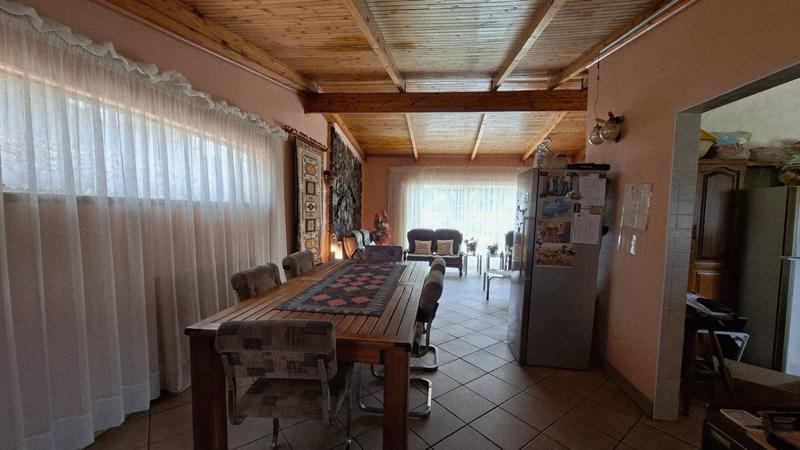 4 Bedroom Property for Sale in Erasmia Gauteng