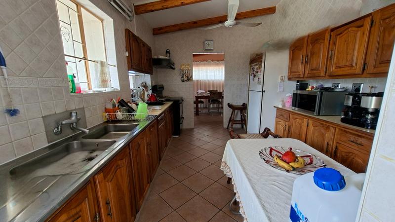 4 Bedroom Property for Sale in Erasmia Gauteng