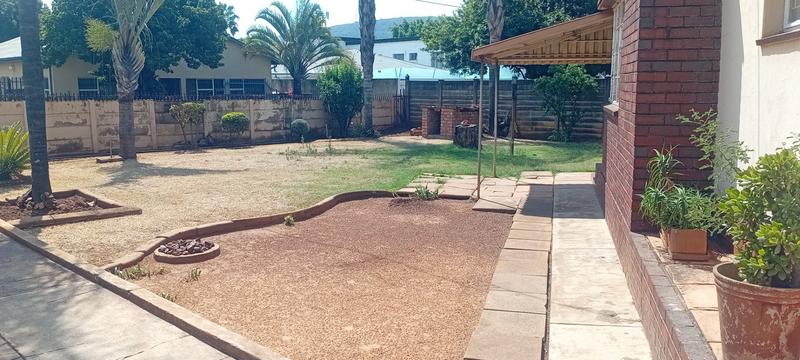 3 Bedroom Property for Sale in Les Marais Gauteng