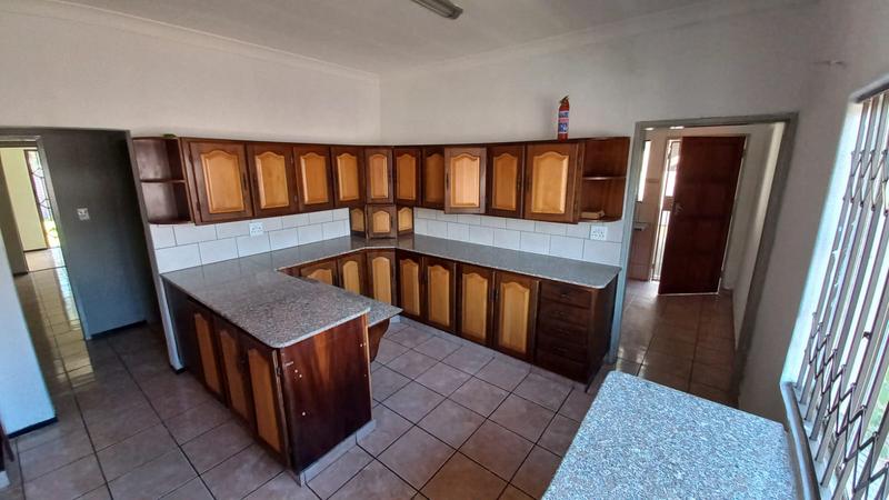 5 Bedroom Property for Sale in Mayville Gauteng
