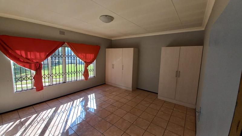 5 Bedroom Property for Sale in Mayville Gauteng