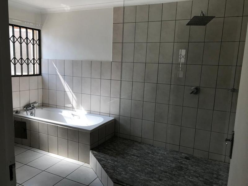 5 Bedroom Property for Sale in Mayville Gauteng