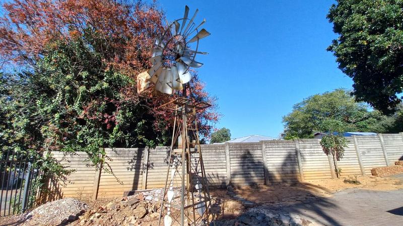 3 Bedroom Property for Sale in Mountain View Gauteng