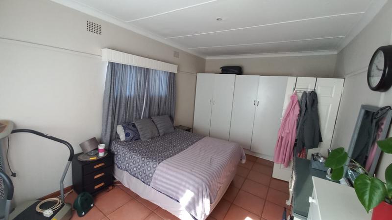 3 Bedroom Property for Sale in Mountain View Gauteng