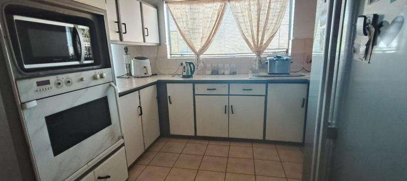 2 Bedroom Property for Sale in Mountain View Gauteng