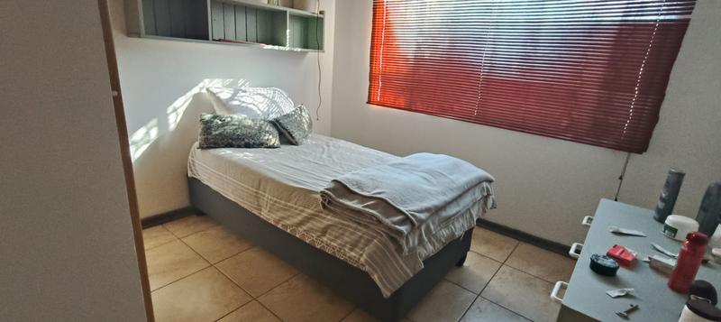 2 Bedroom Property for Sale in Mountain View Gauteng
