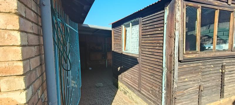 2 Bedroom Property for Sale in Mountain View Gauteng