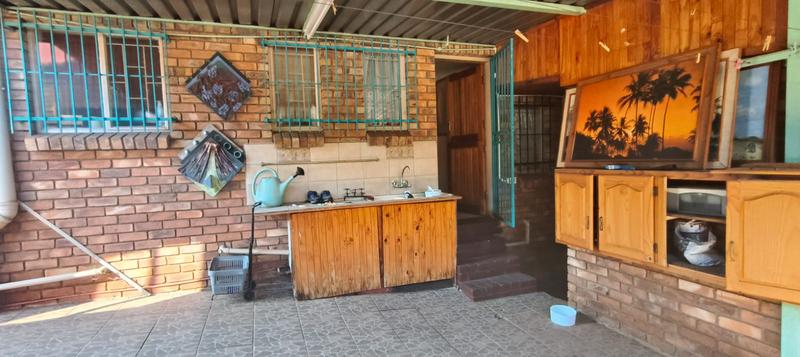 2 Bedroom Property for Sale in Mountain View Gauteng
