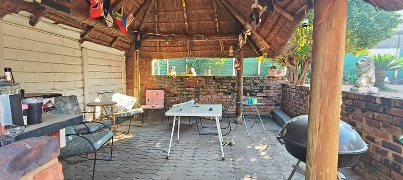 2 Bedroom Property for Sale in Mountain View Gauteng