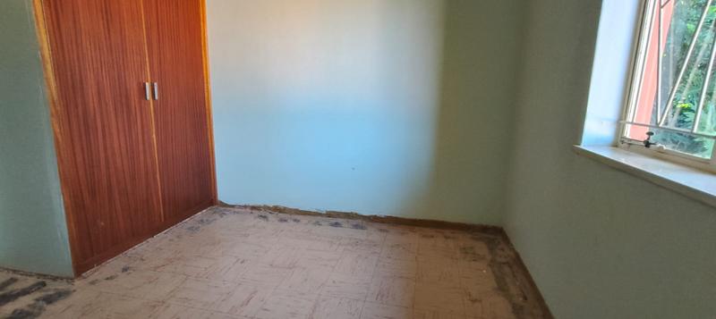 3 Bedroom Property for Sale in Mountain View Gauteng