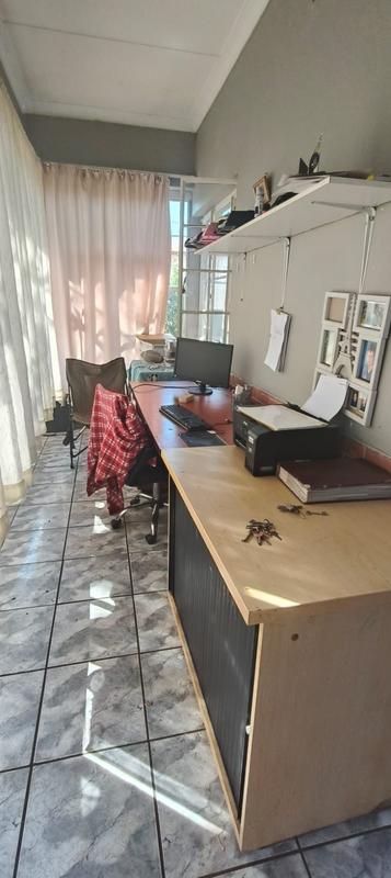 3 Bedroom Property for Sale in Mountain View Gauteng