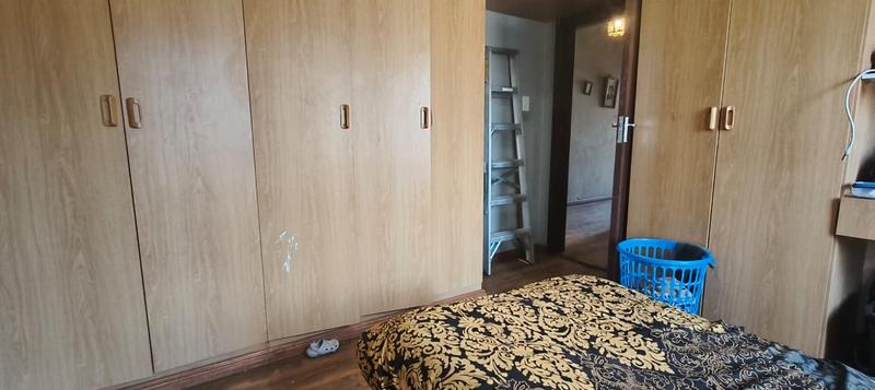 3 Bedroom Property for Sale in Mountain View Gauteng