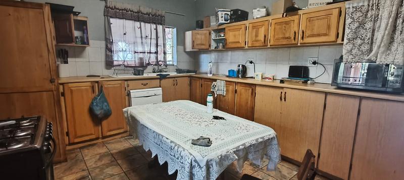 3 Bedroom Property for Sale in Mountain View Gauteng