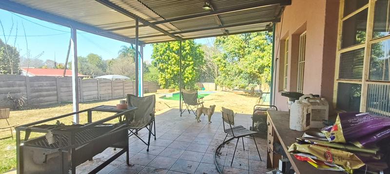 3 Bedroom Property for Sale in Mountain View Gauteng