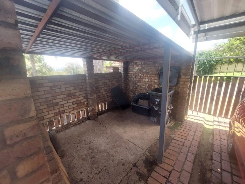 3 Bedroom Property for Sale in Mountain View Gauteng