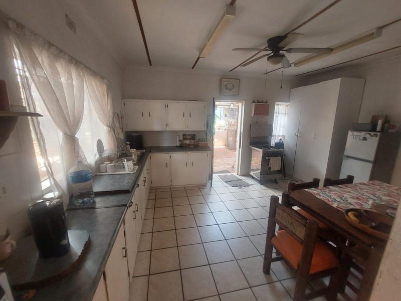 3 Bedroom Property for Sale in Mountain View Gauteng