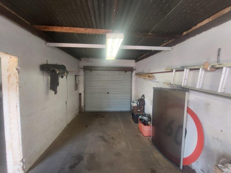 3 Bedroom Property for Sale in Mountain View Gauteng