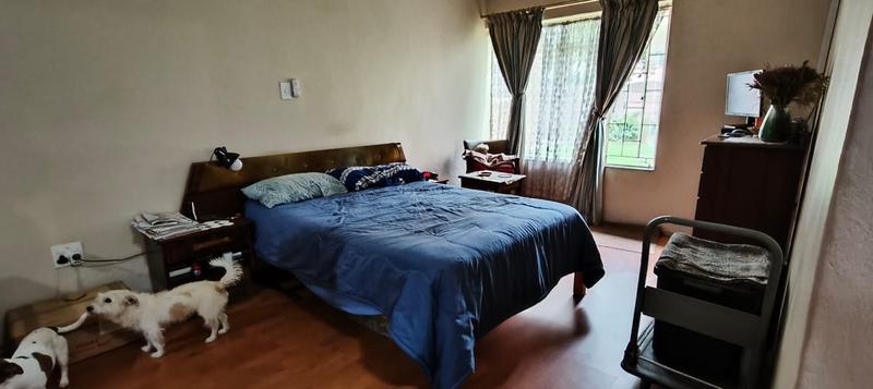 3 Bedroom Property for Sale in Mountain View Gauteng
