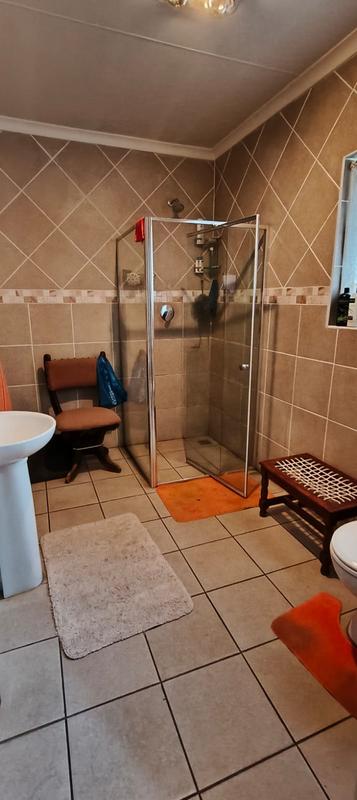 3 Bedroom Property for Sale in Mountain View Gauteng