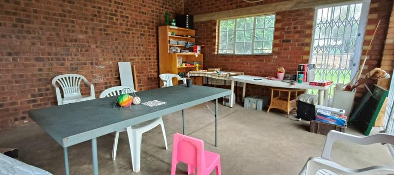 3 Bedroom Property for Sale in Mountain View Gauteng