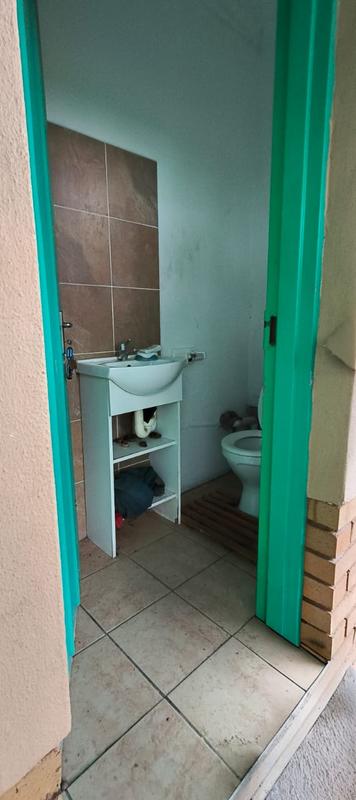 3 Bedroom Property for Sale in Mountain View Gauteng