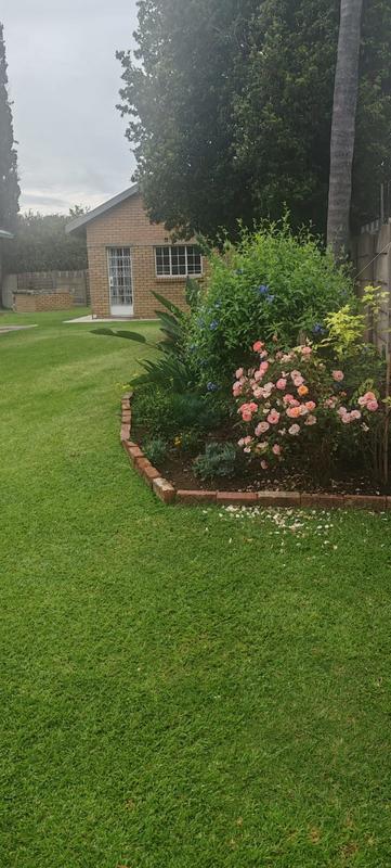 3 Bedroom Property for Sale in Mountain View Gauteng