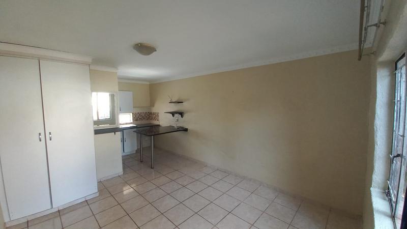1 Bedroom Property for Sale in Philip Nel Park Gauteng
