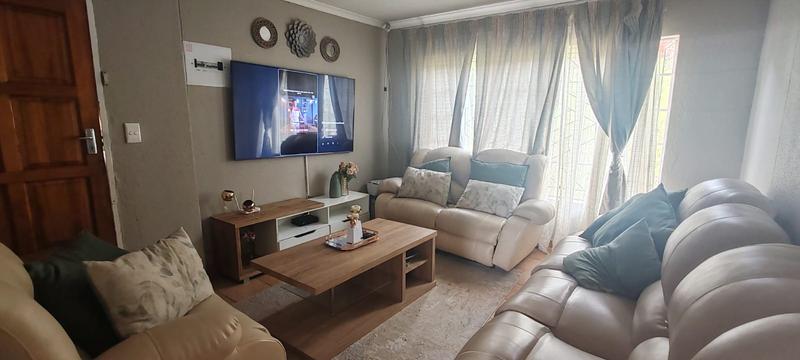 2 Bedroom Property for Sale in Philip Nel Park Gauteng