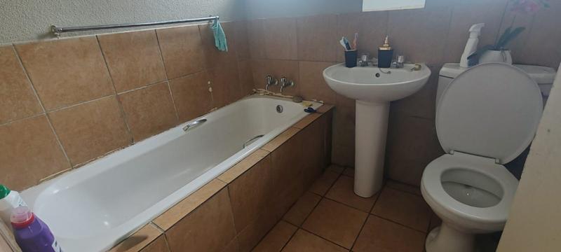 2 Bedroom Property for Sale in Philip Nel Park Gauteng
