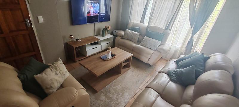2 Bedroom Property for Sale in Philip Nel Park Gauteng
