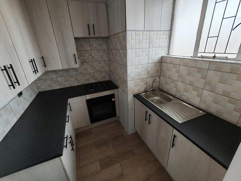 1 Bedroom Property for Sale in Pretoria Gardens Gauteng