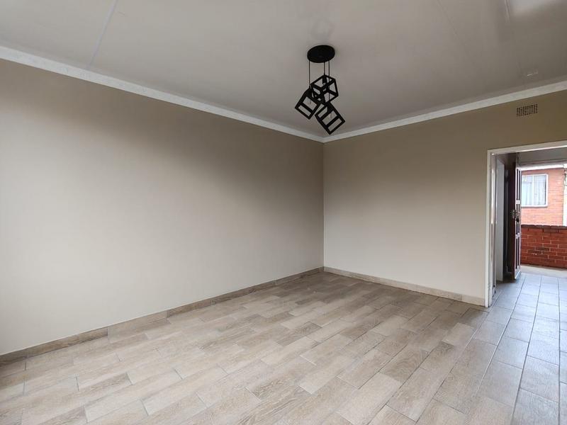 1 Bedroom Property for Sale in Pretoria Gardens Gauteng