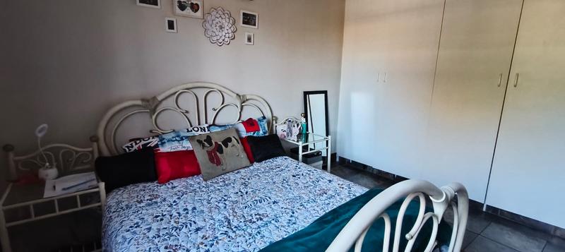 6 Bedroom Property for Sale in Pretoria Gardens Gauteng